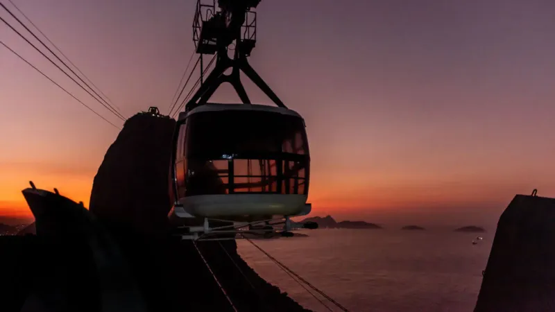 Rio at First Light: Sunrise Sugarloaf & Christ - Private 6 hours tour in Rio de Janeiro